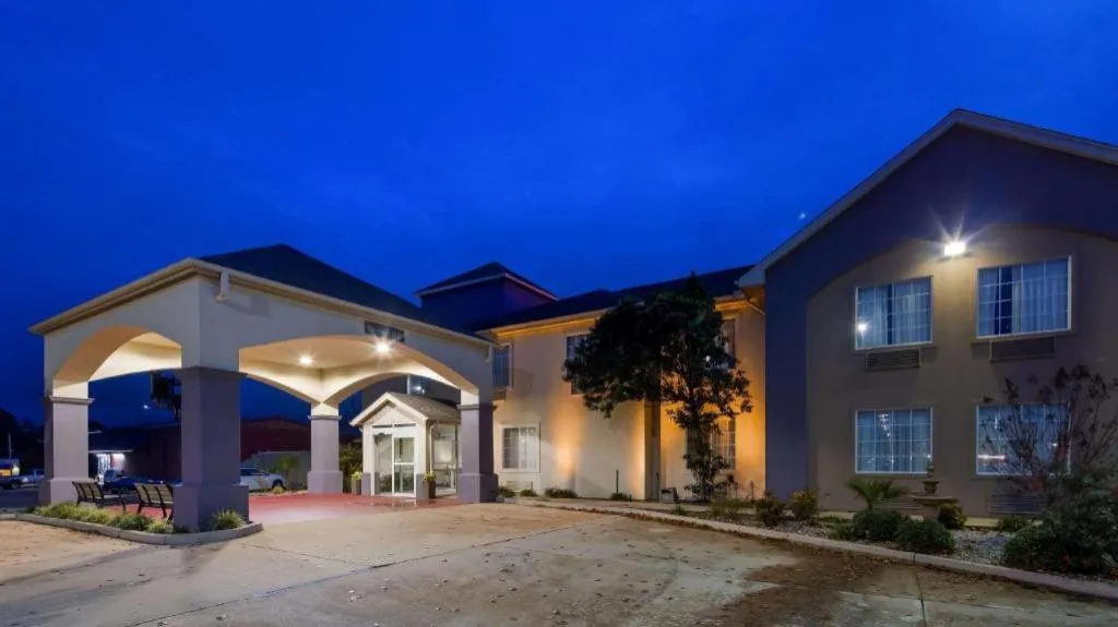 Best Western Plus DeRidder Inn and Suites