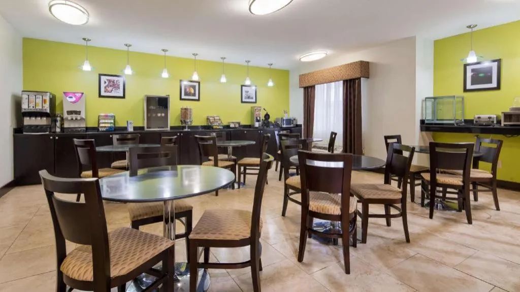 Best Western Plus DeRidder Inn and Suites