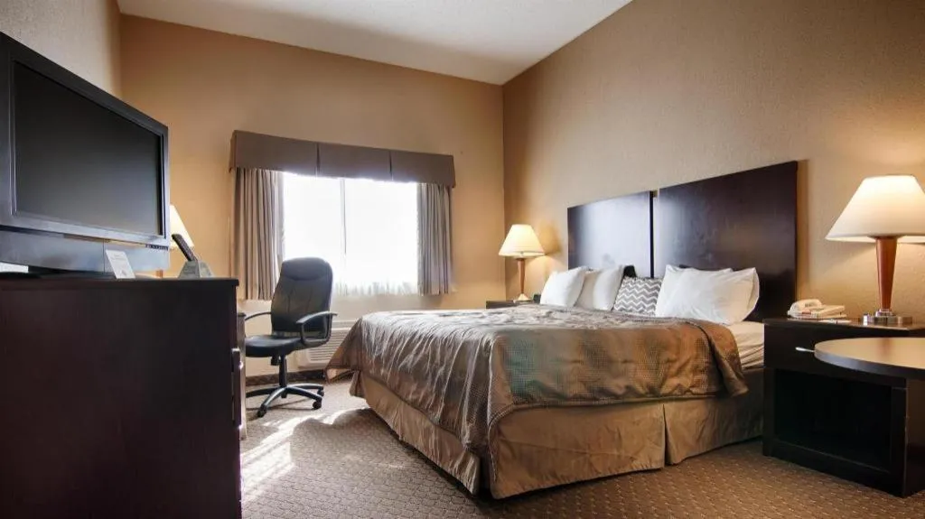 Bed in Quality Inn Smyrna