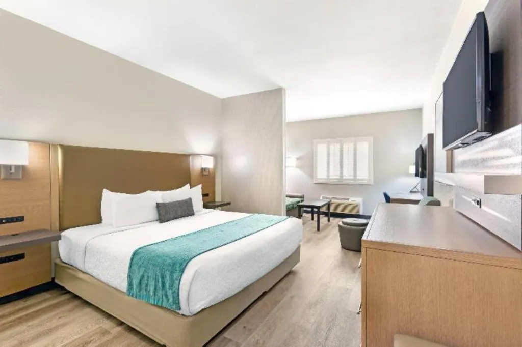 Bed in Best Western Plus Safford