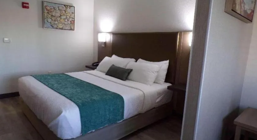 Bed in Best Western Plus Safford