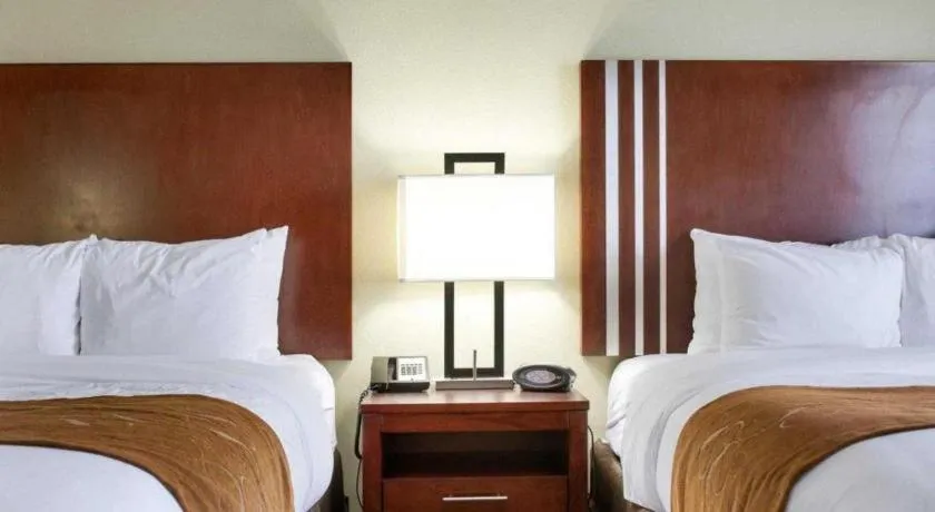 Comfort Suites Greenwood