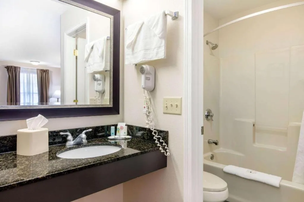 Quality Inn Arab Hwy 231