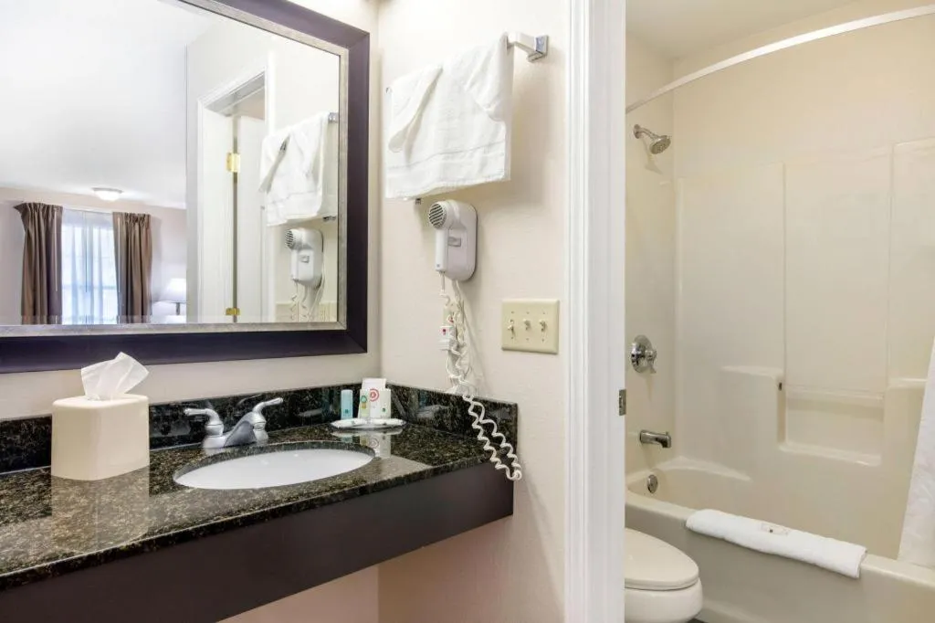 Quality Inn Arab Hwy 231