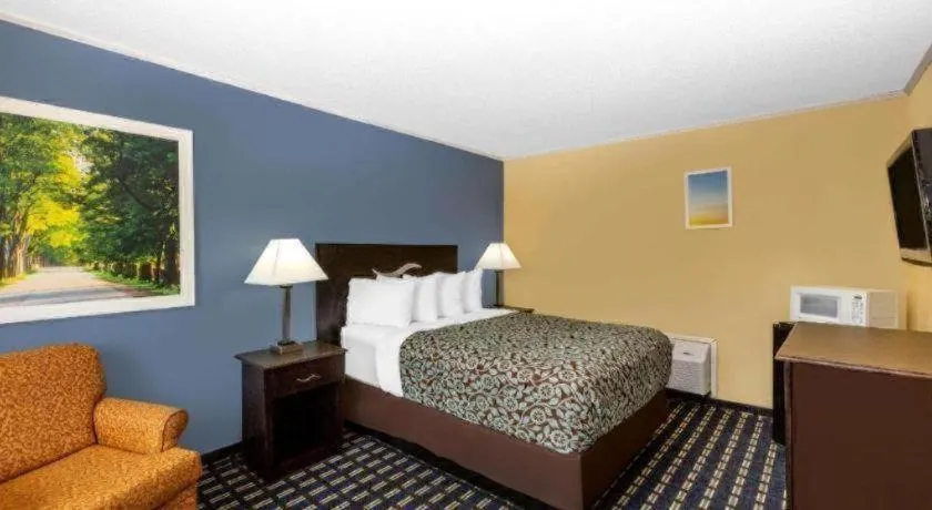Bed in Days Inn Chillicothe