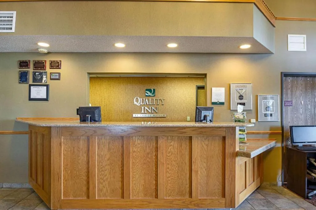 Quality Inn Mineral Point