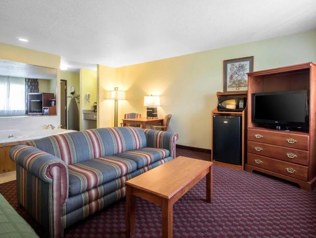 Quality Inn Mineral Point