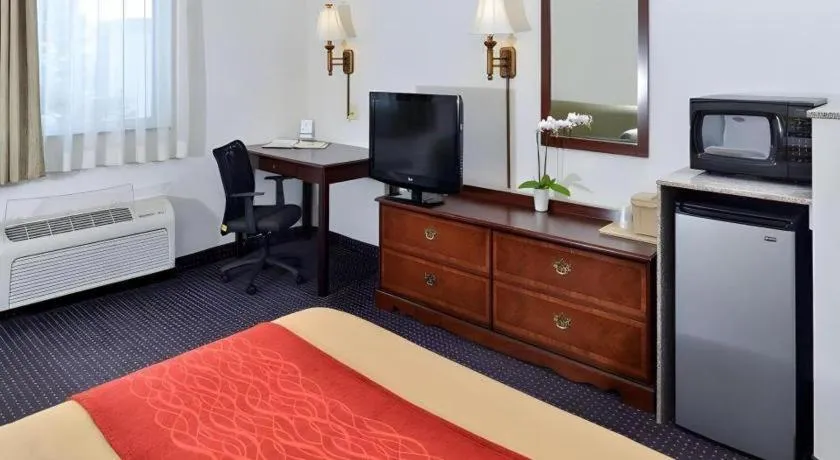 Bed in Comfort Inn & Suites