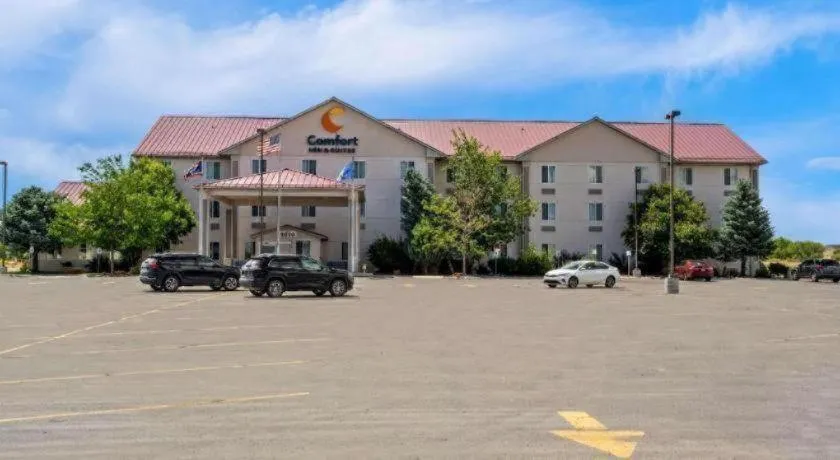 Comfort Inn & Suites