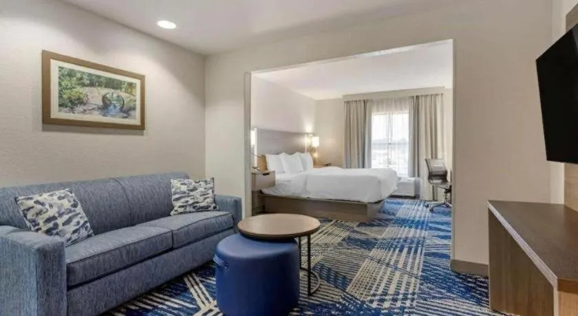 Bed in Comfort Inn & Suites Hot Springs Midtown