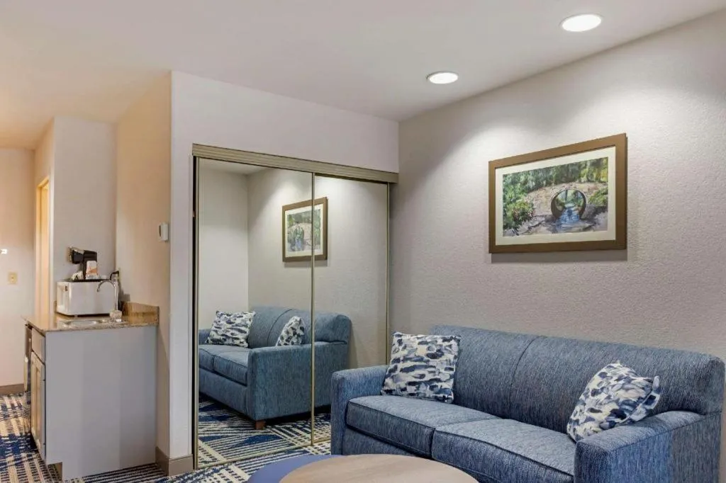 Comfort Inn & Suites Hot Springs Midtown