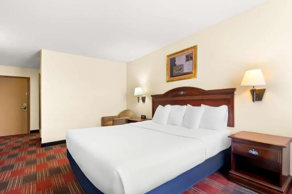 Bed in Best Western Stateline Lodge