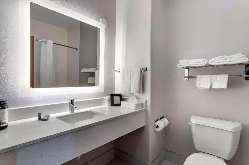 Best Western Oakdale Inn