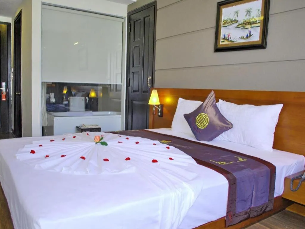 Bed in Barcelona Hotel Nha Trang