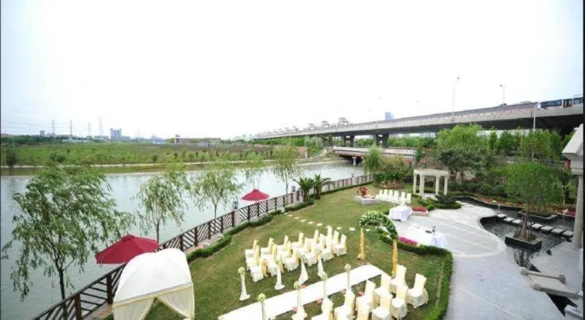 New Century Manju Hotel Shanghai New International Expo Center