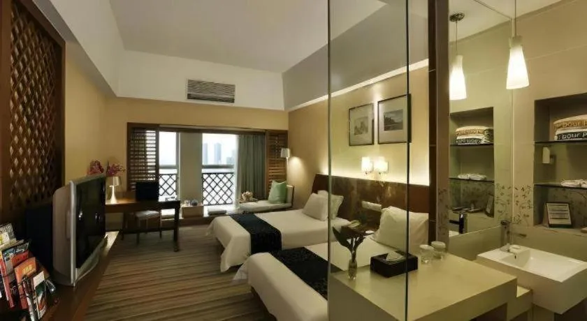 South China Laguna Hotel