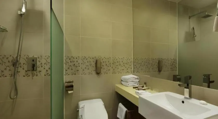 South China Laguna Hotel