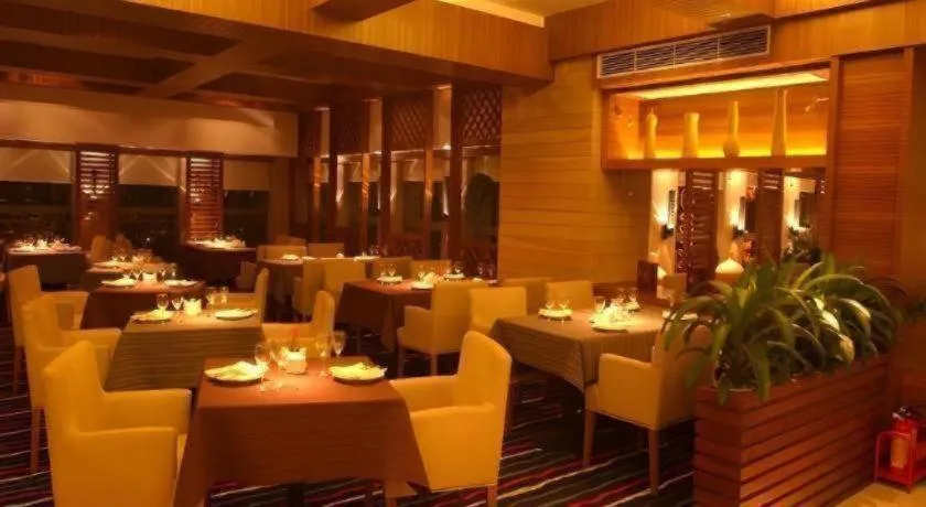 South China Laguna Hotel