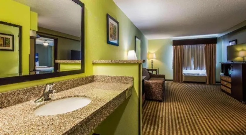 Best Western Rama Inn