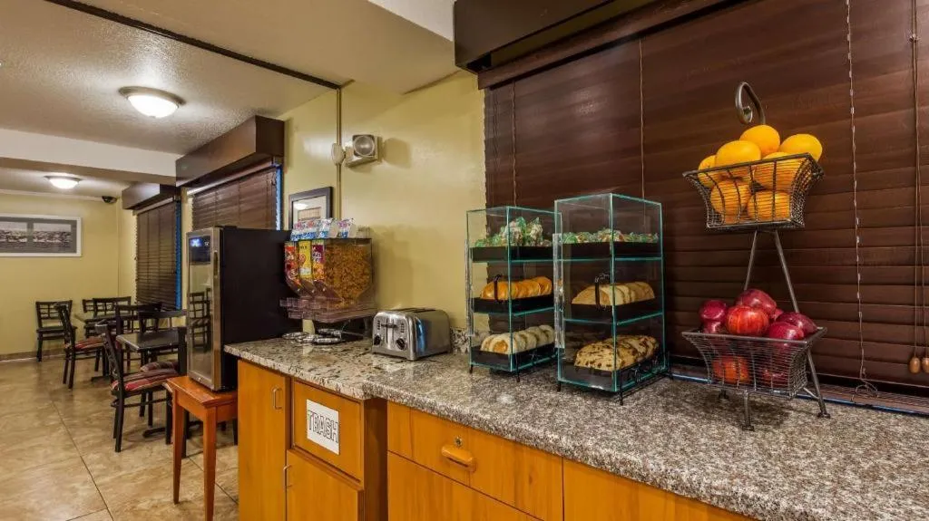 Best Western Rama Inn