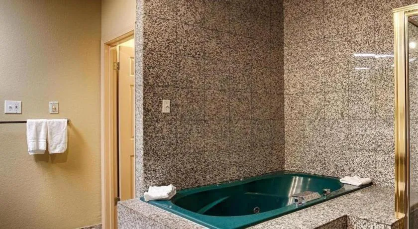 Americas Best Value Inn Monroe