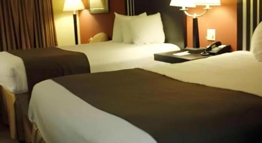 Bed in Americas Best Value Inn Monroe