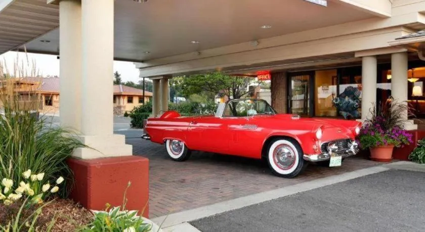 Quality Inn & Suites Detroit Lakes