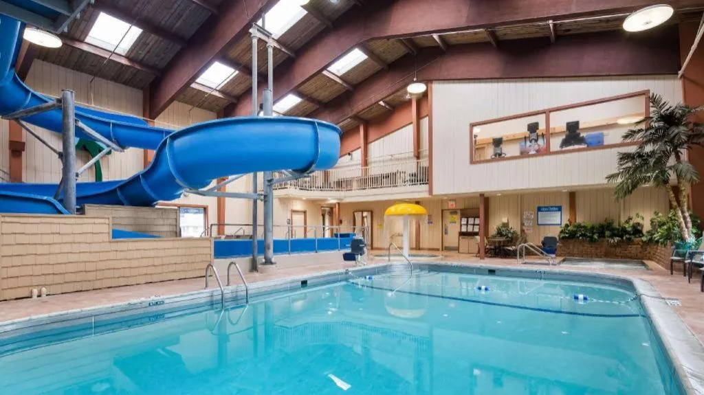 Quality Inn & Suites Detroit Lakes