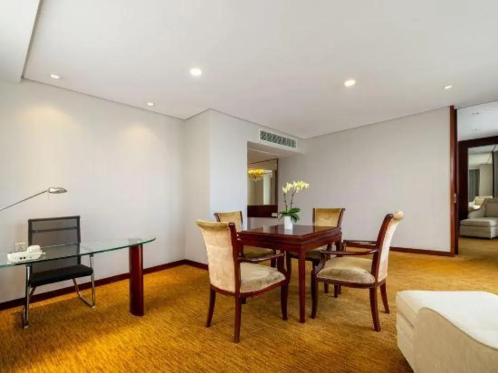 New Century Hotel Nanjing