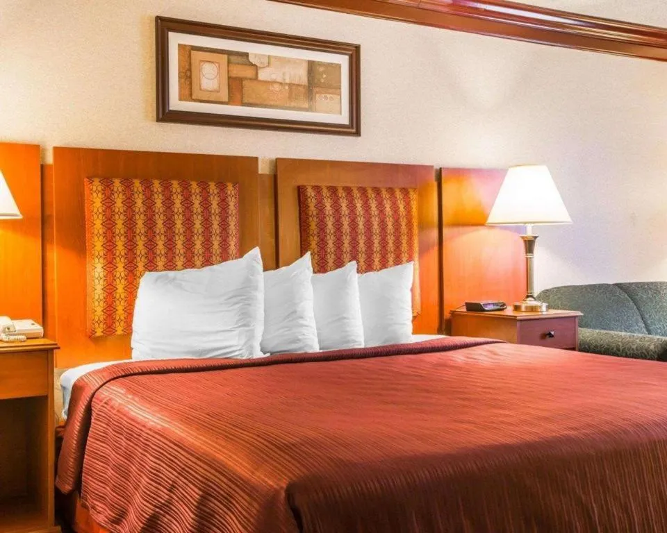 Quality Inn & Conference Center Brattleboro North