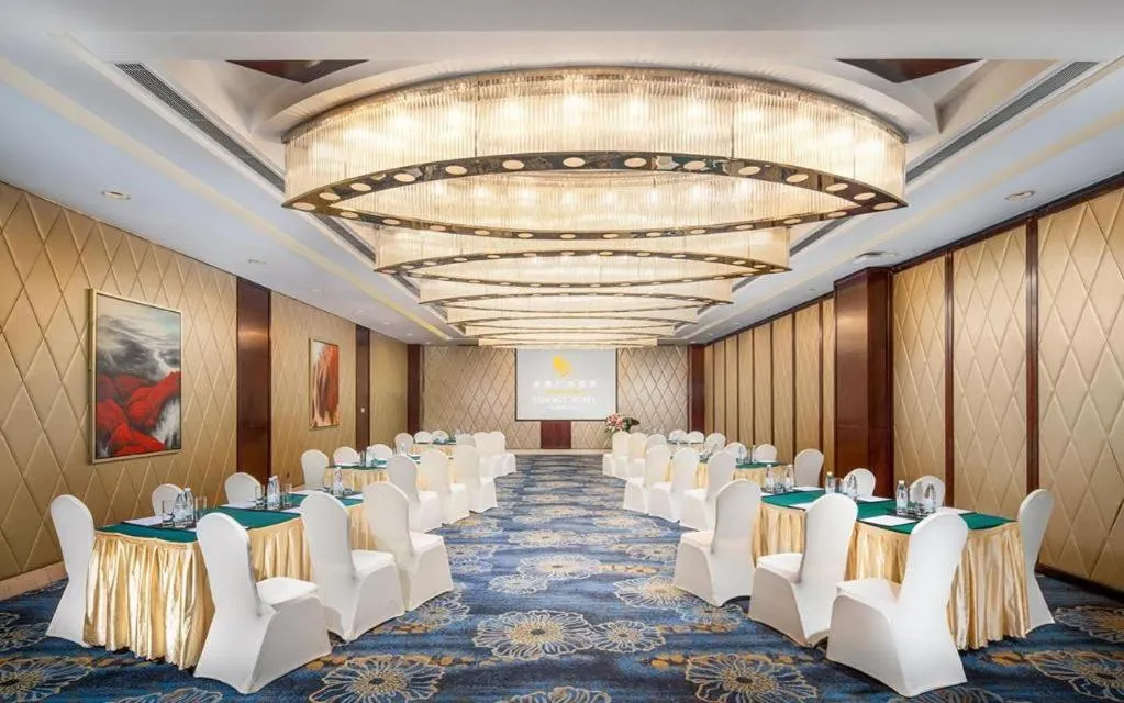 Kunming Golden Eagle Summit Hotel