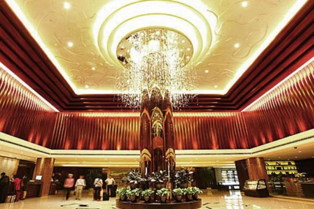 Kunming Golden Eagle Summit Hotel