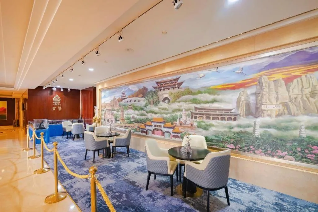 Kunming Golden Eagle Summit Hotel