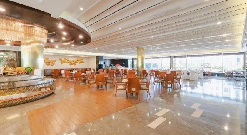 Kunming Golden Eagle Summit Hotel