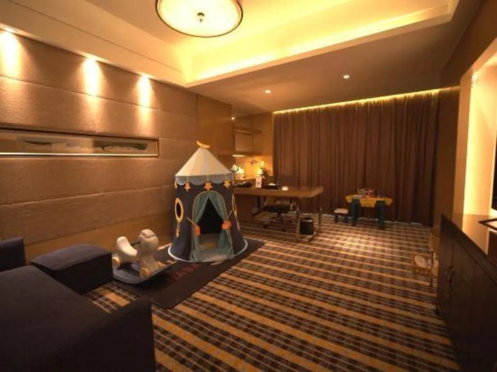 Yueyang Grand Skylight Hotel