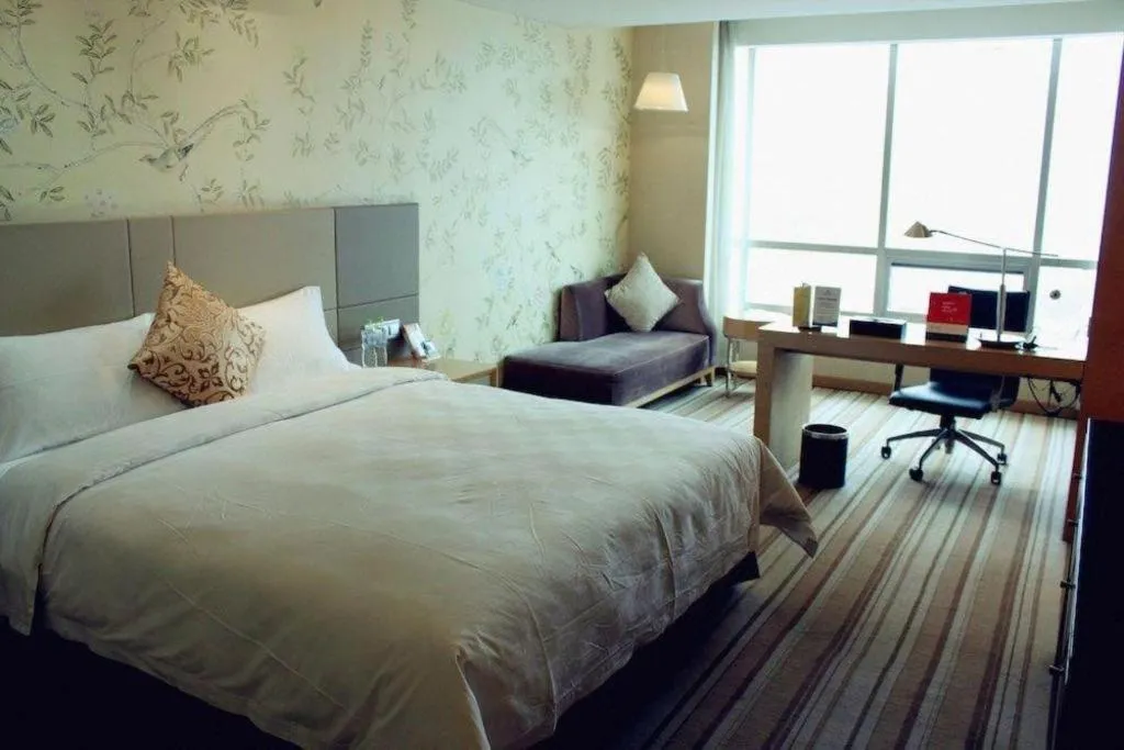 Yueyang Grand Skylight Hotel