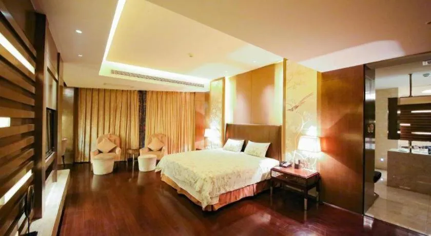 Yueyang Grand Skylight Hotel
