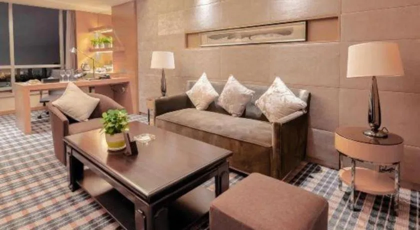 Yueyang Grand Skylight Hotel