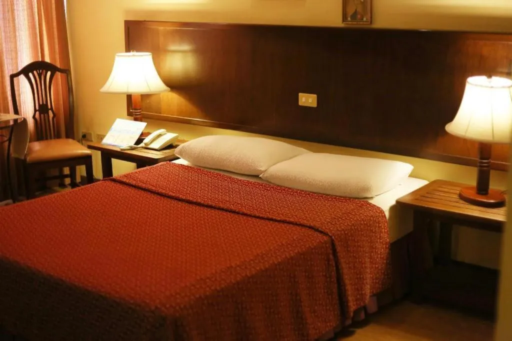 Bed in Subic Park Hotel