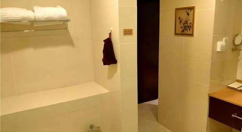 Zhong Yi Peng Ao Hotel