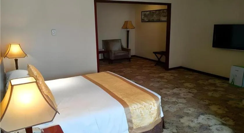 Zhong Yi Peng Ao Hotel