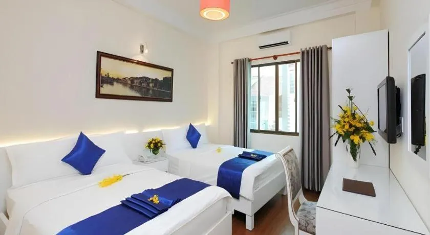 Bed in Blue River Hotel