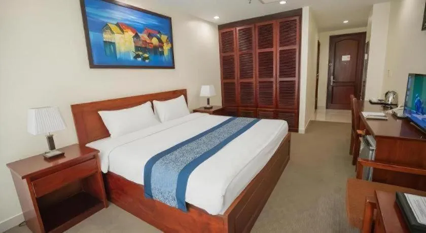 Vientiane Plaza Hotel