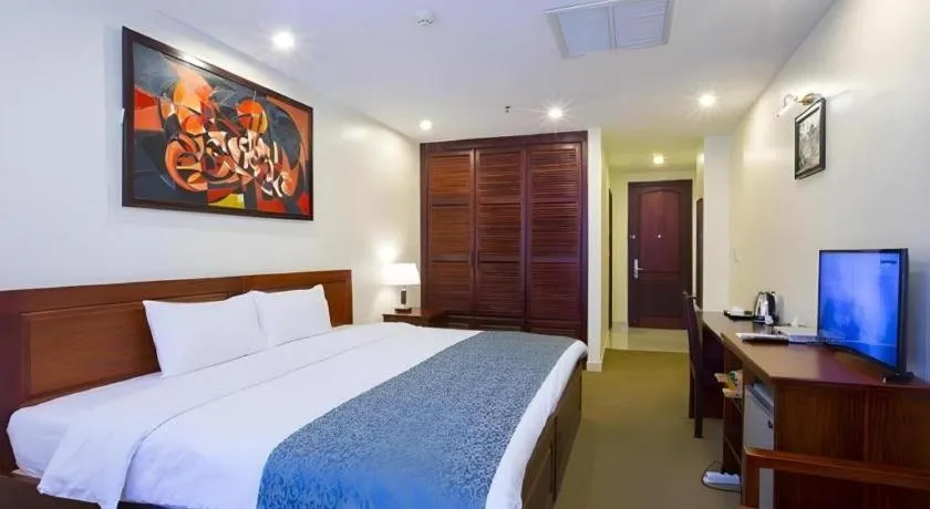 Bed in Vientiane Plaza Hotel