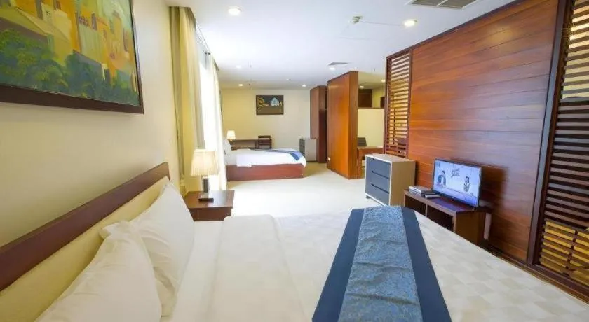 Vientiane Plaza Hotel