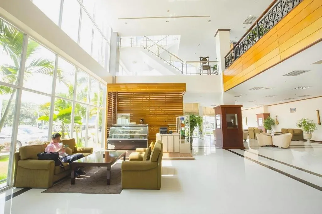 Vientiane Plaza Hotel