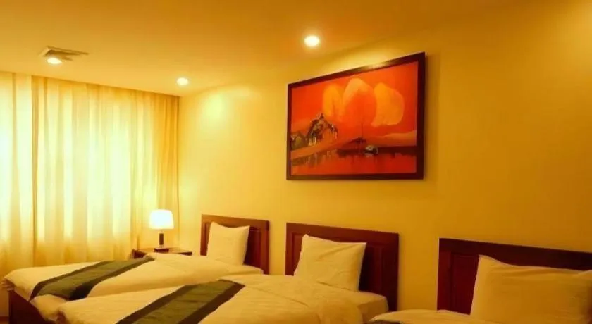 Bed in Vientiane Plaza Hotel