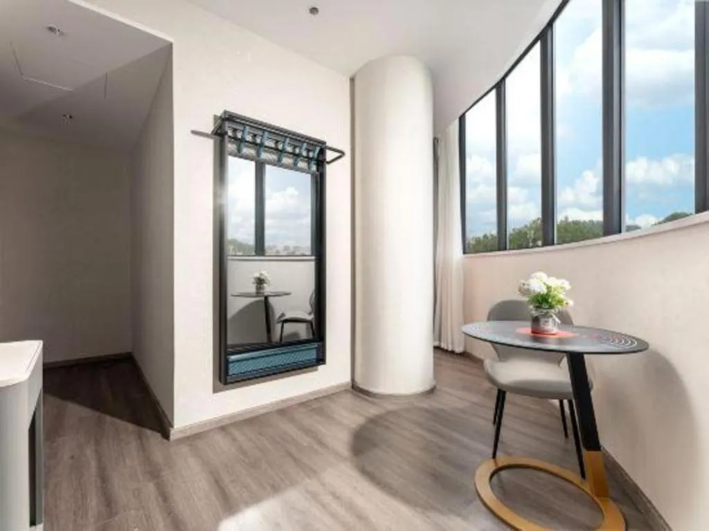 Bed in ibis Dongguan Dongcheng