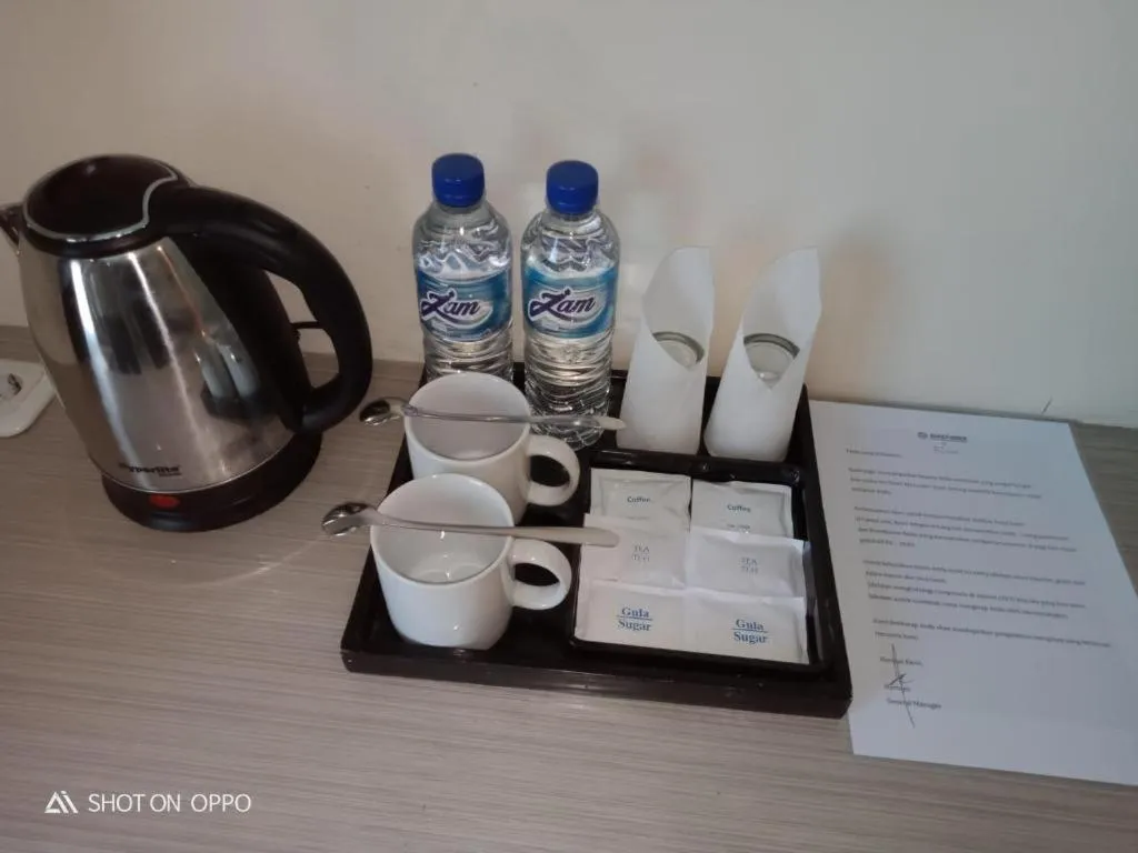 Alexander Hotel Tegal