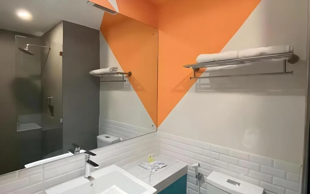 Alexander Hotel Tegal